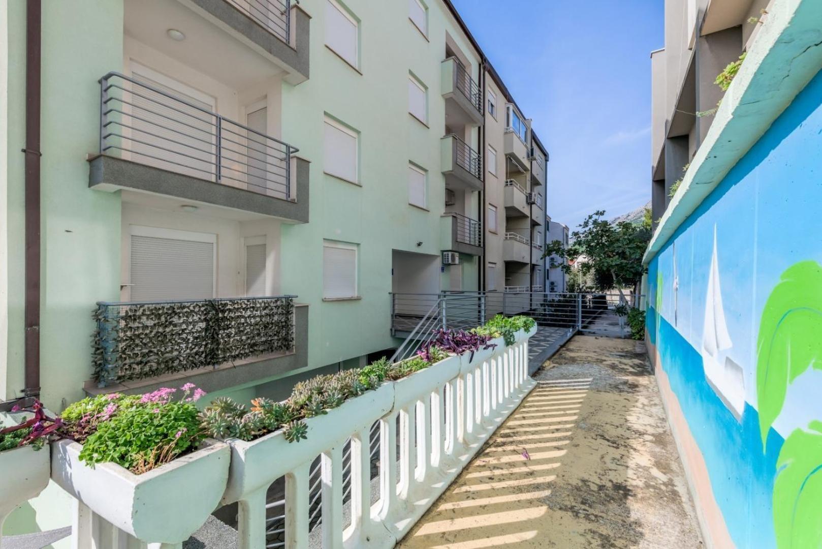 Ruza&Nikolina "1" Apartmani - Baska Voda Baška Voda Exterior foto